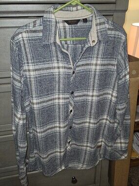 Outpost Men's Blue and White Plaid Dress Shirt